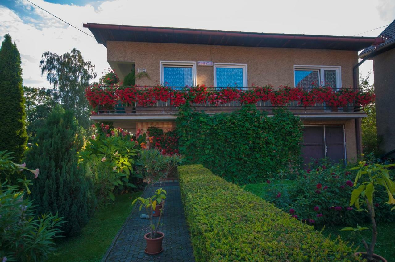 Apartman Pri Zamocku Besenova Exterior photo